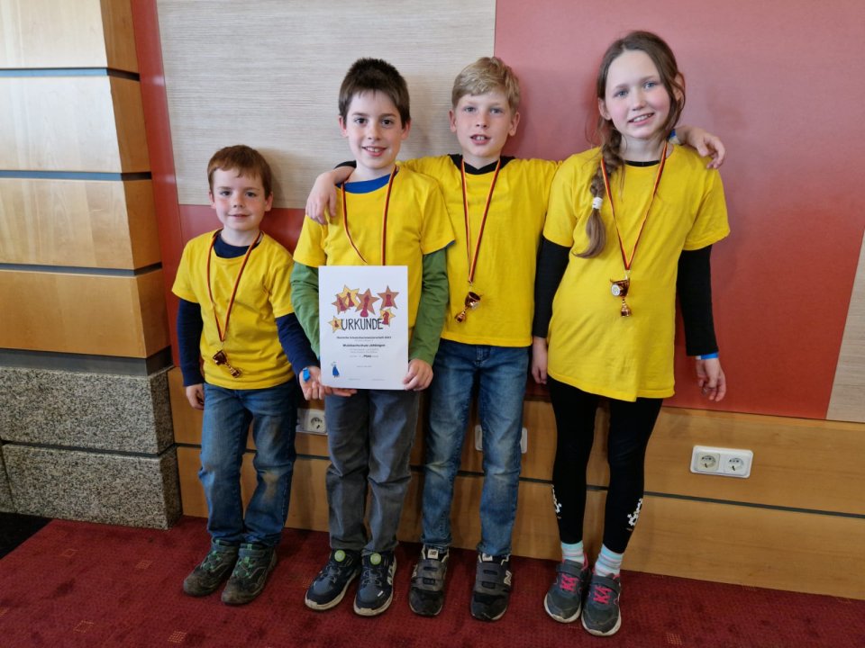 Simon, Felix, Lars und Eva